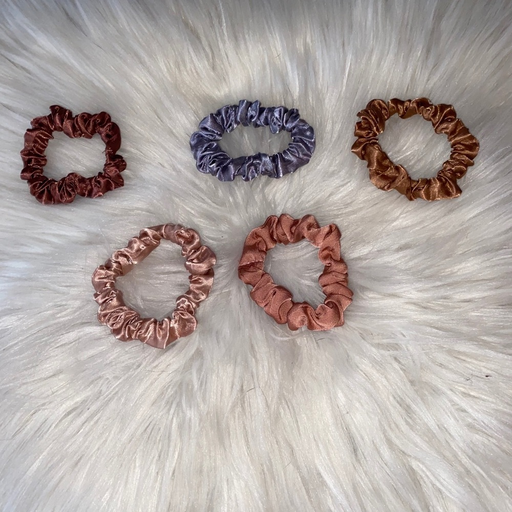 ✨Scrunchie Set ✨